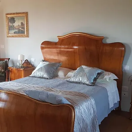 Elegant And Cosy Country Villa With Large Garden Villa *
